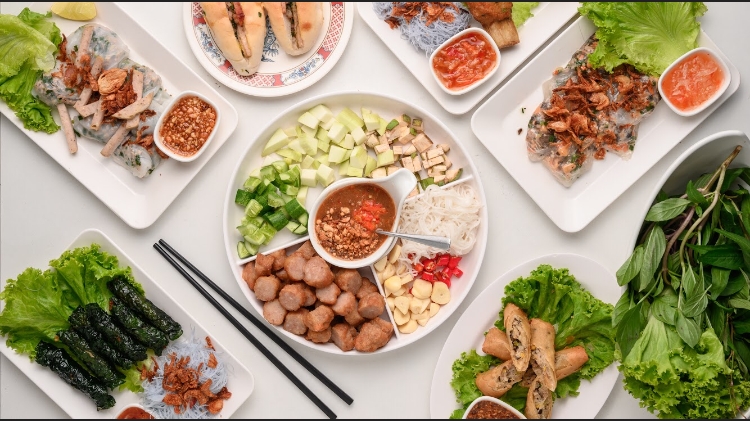 Chi Phong Vietnamese cuisine and food to order