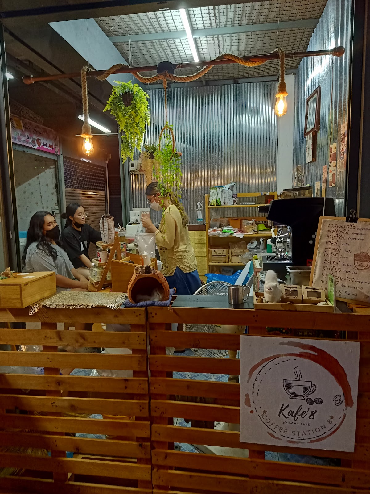 Coffeemom by Kafe’8