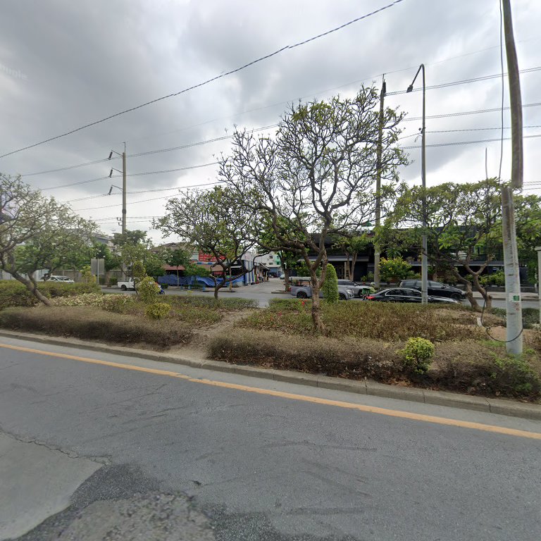 B OK Restaurant and Bar