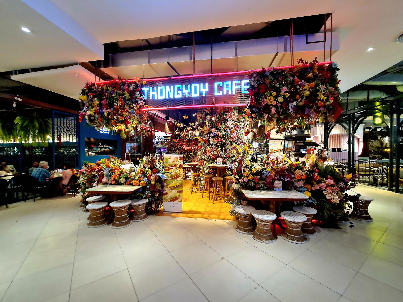 Tongyoi Cafe Tongyoi Cafe