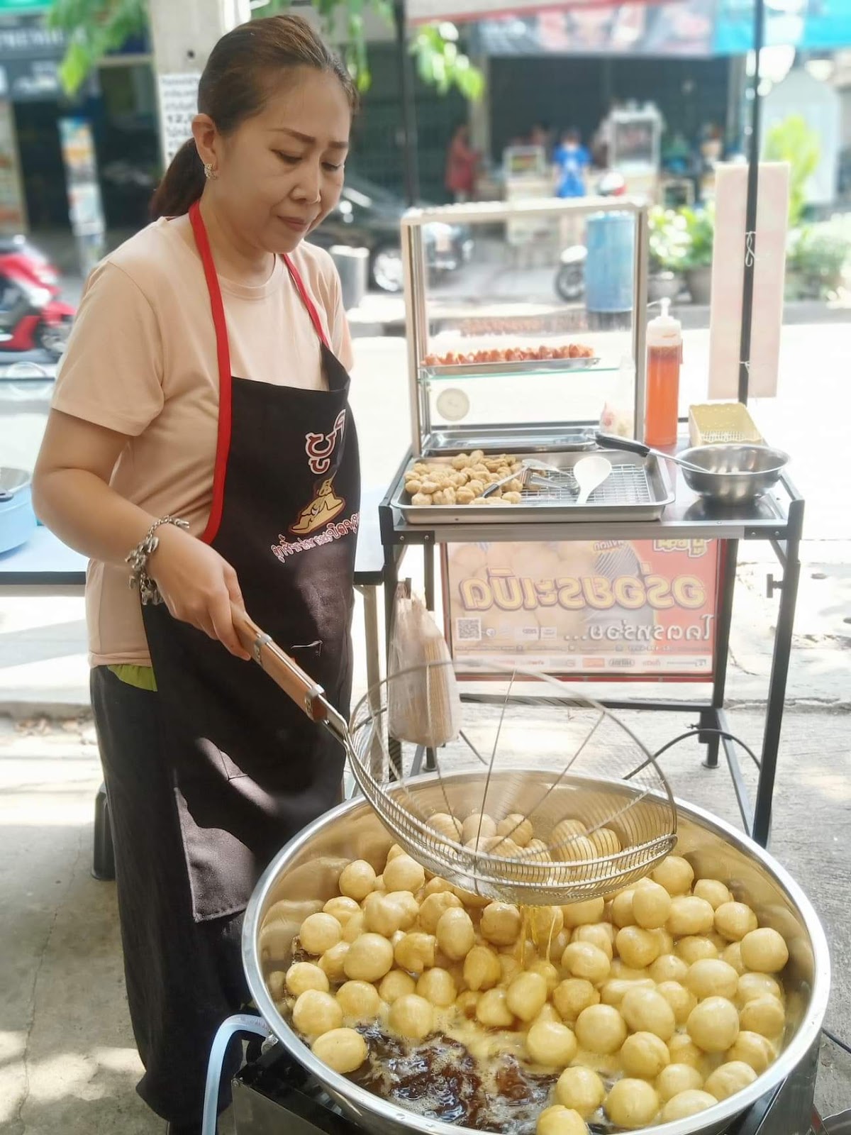 Explosive meatballs, an ancient recipe