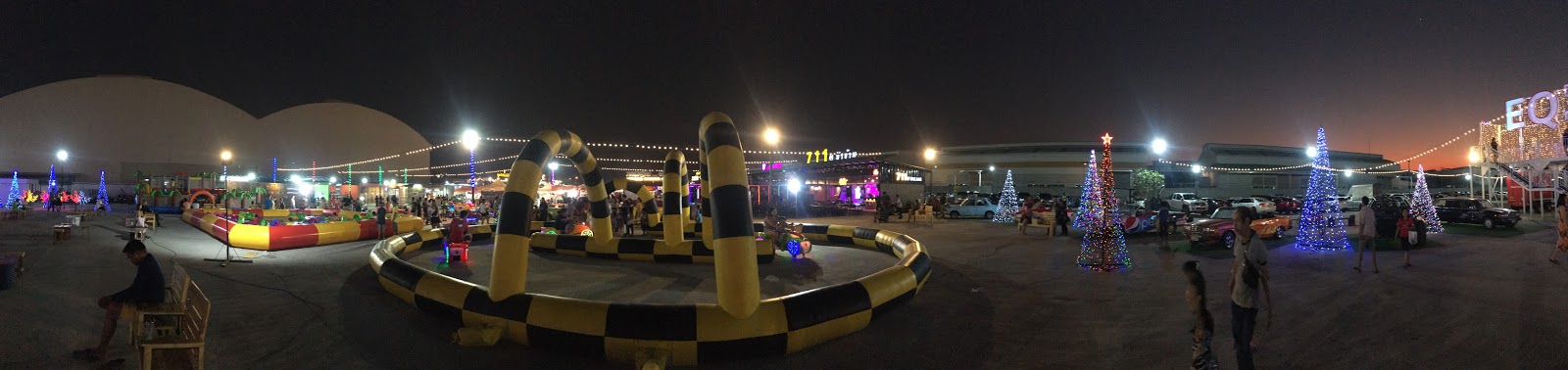 Popular car shop @ EQ Night Market