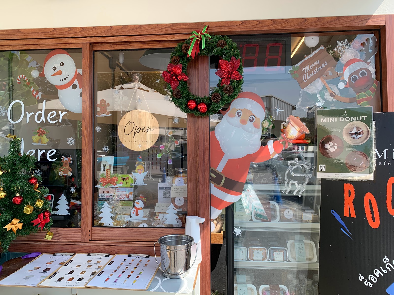 Mikka @ Or Tor Kor Market