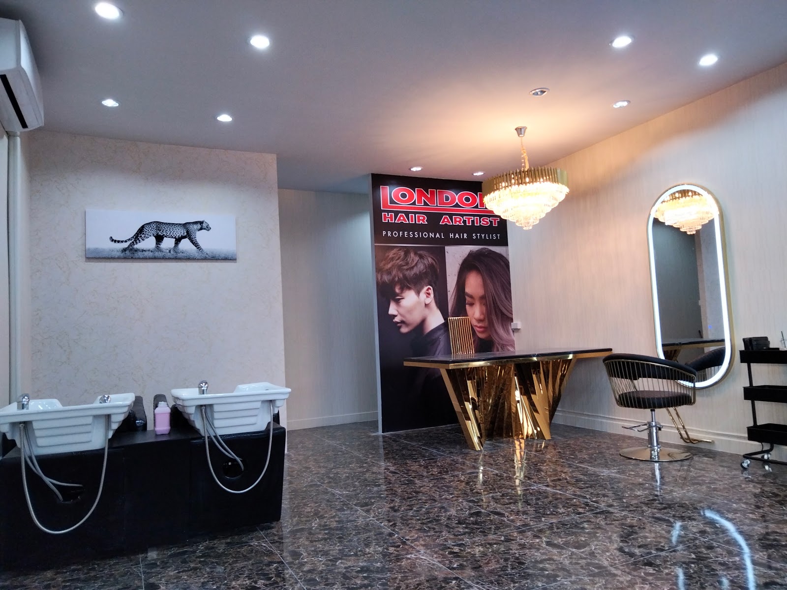 London Hair Artist Kanchanaphisek Road Branch