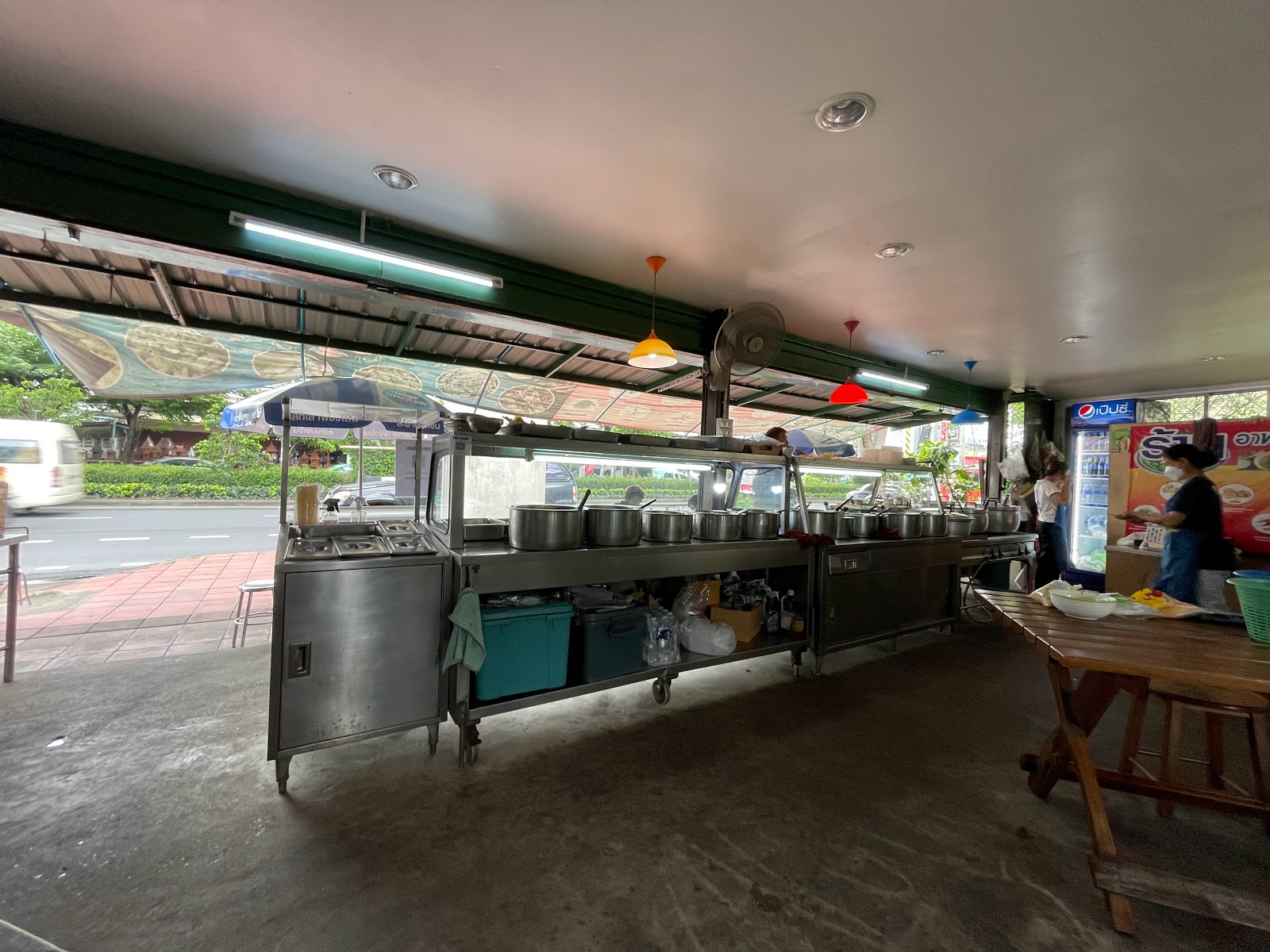 Chong Thong serves Southern cuisine