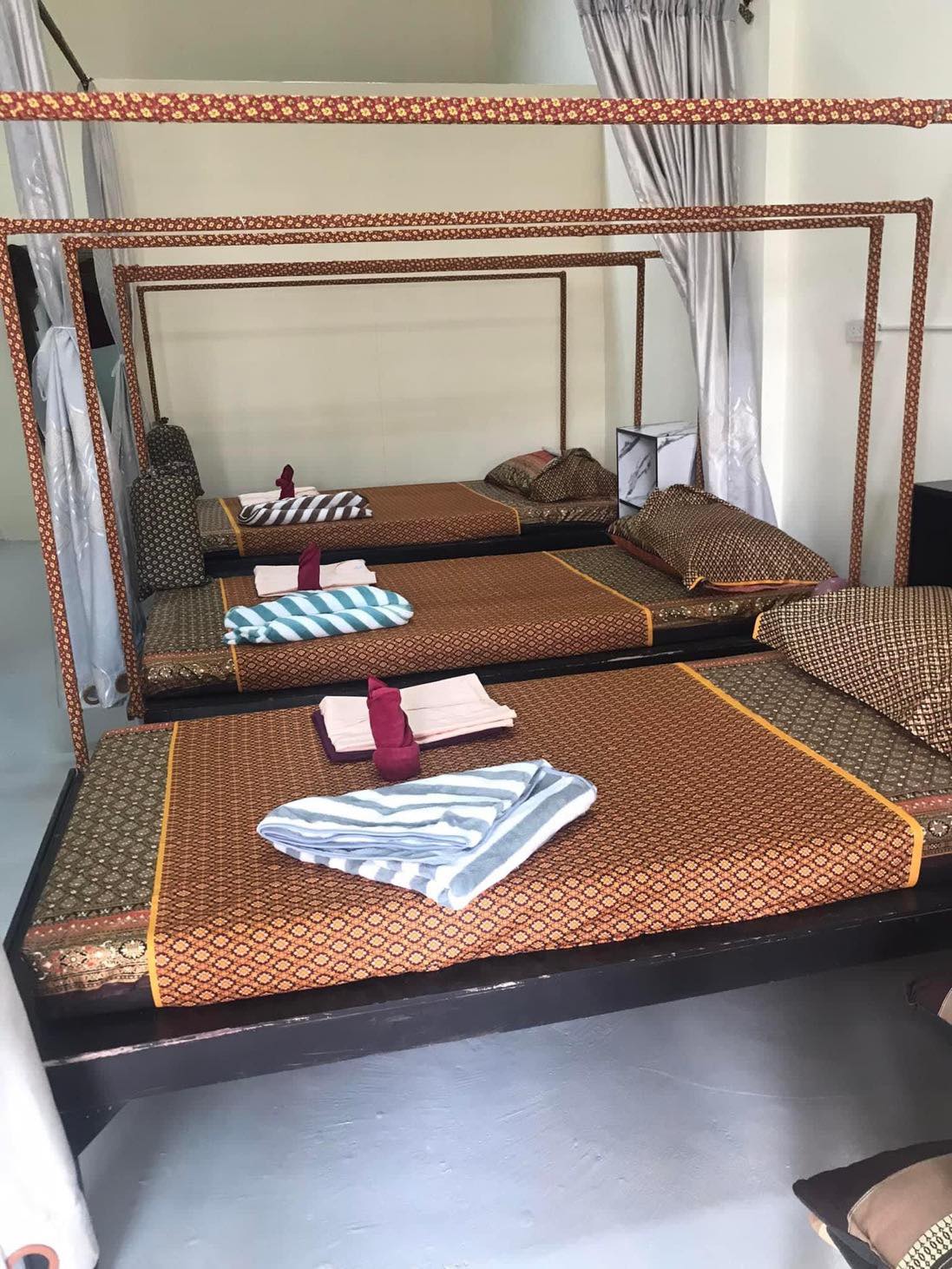 Oon Oon Massage for Health