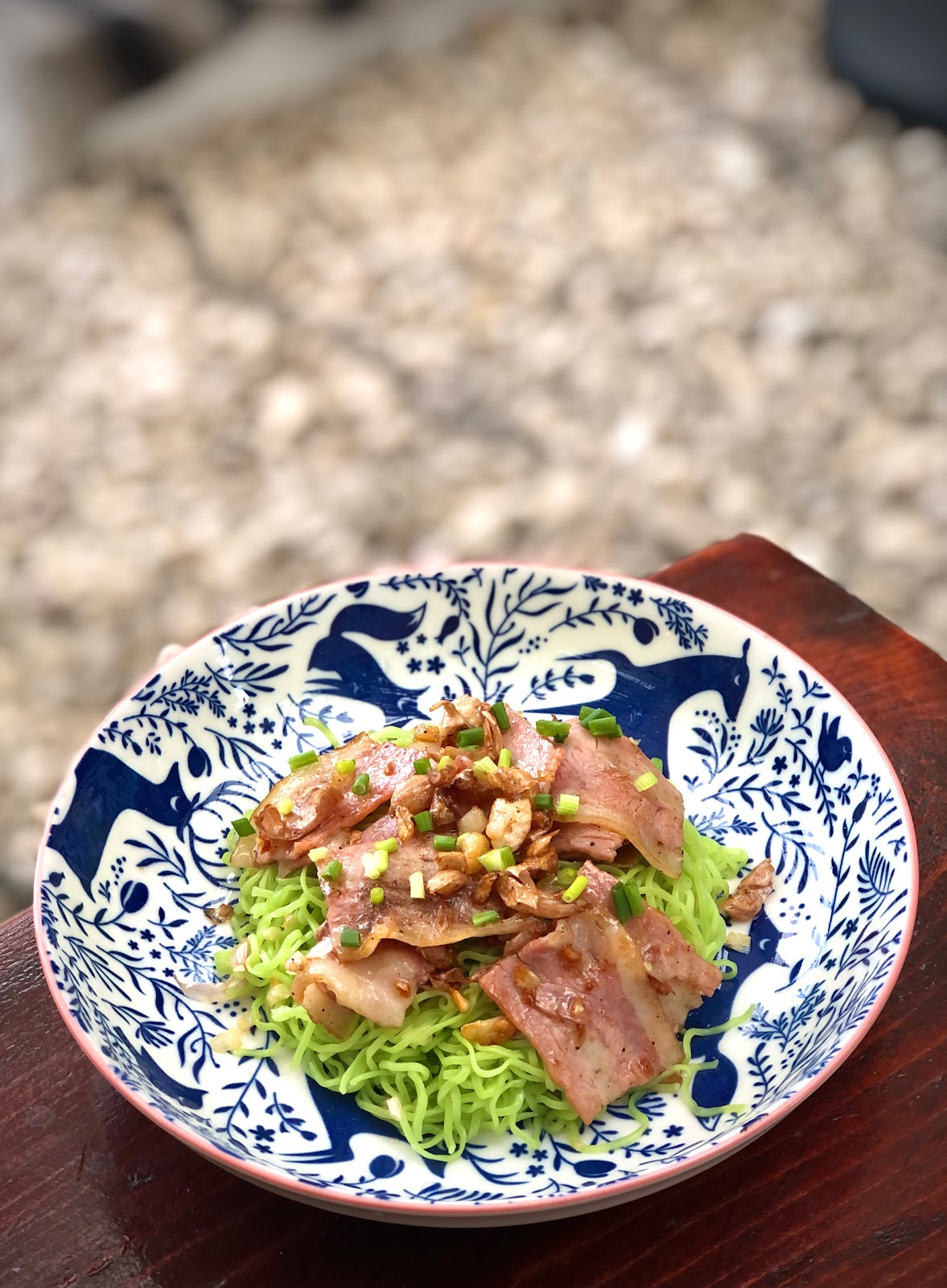 Koh Lay & Catch Up Bar