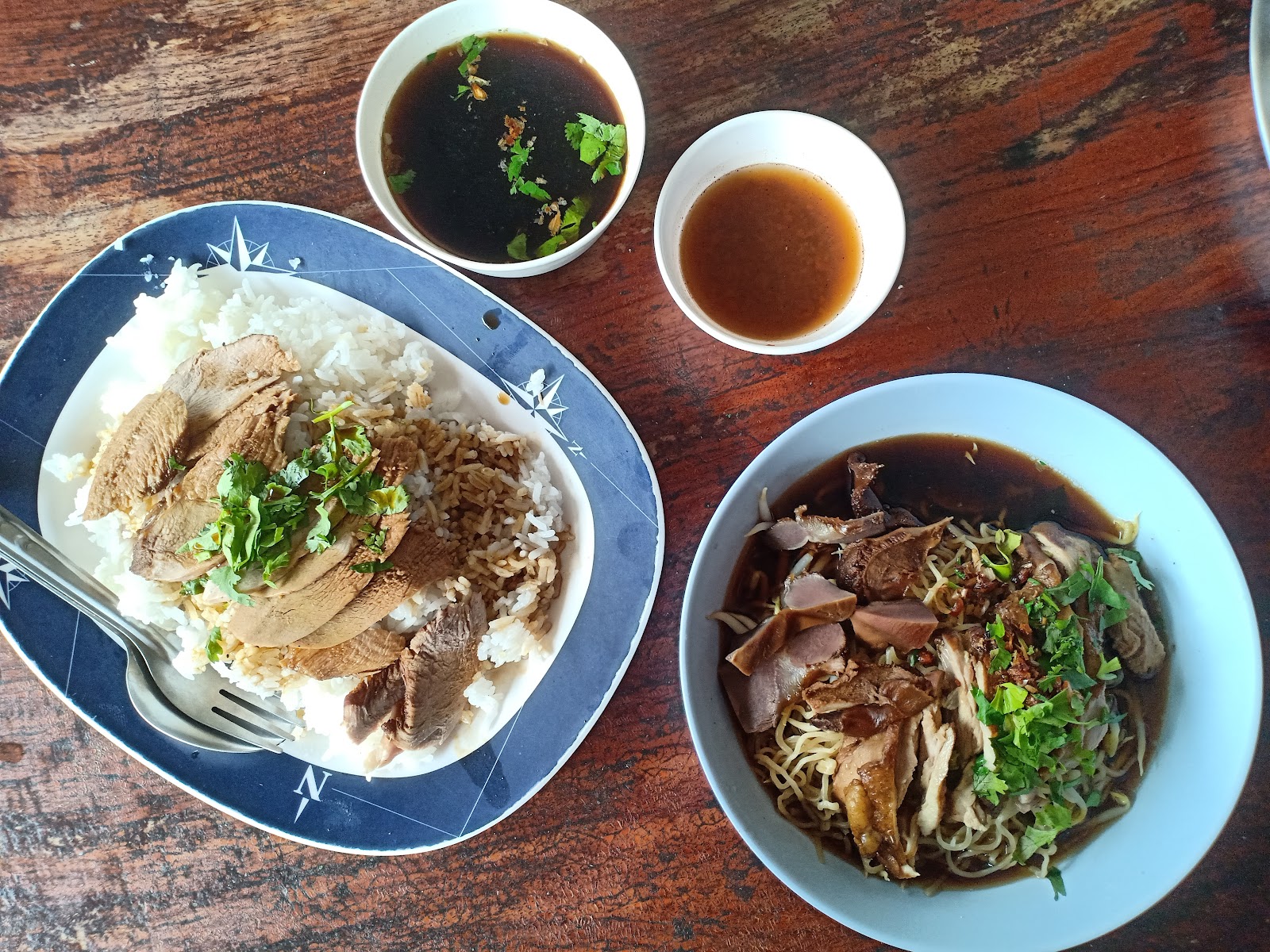 Bang Ai Duck Noodles will remain open.