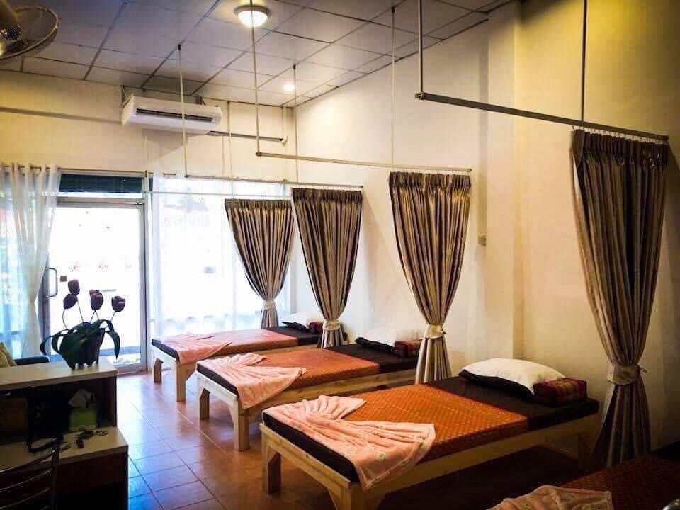 Moonlight Massage for Health