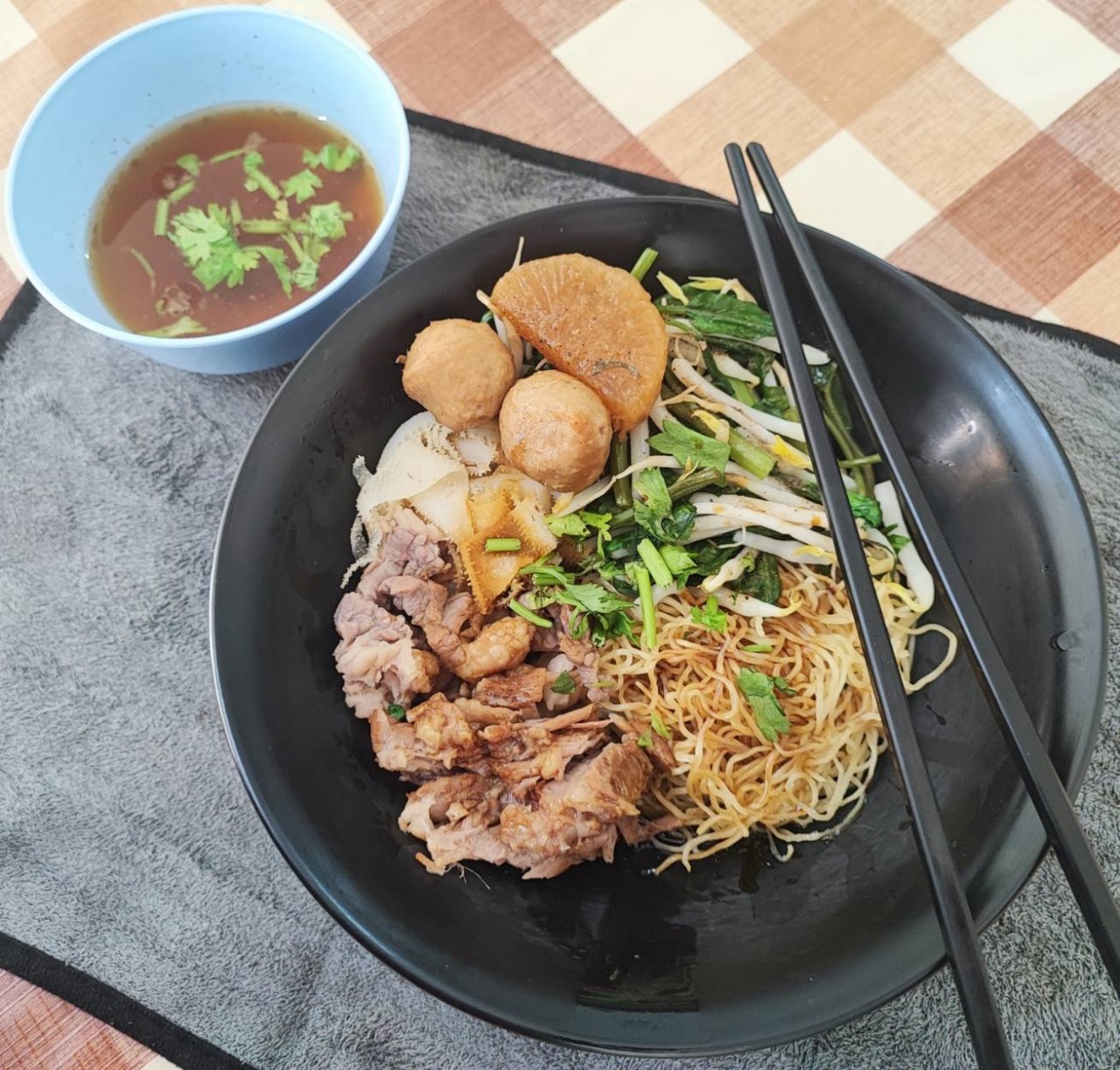Bang Phlat Roadside Noodle Shop