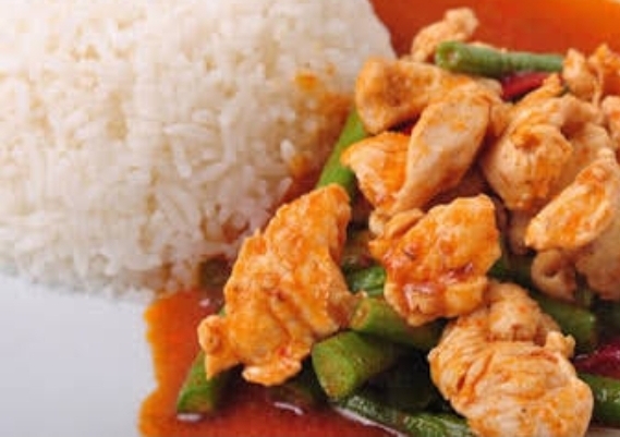 Custom-made meals, bento boxes, Auntie Pisamai