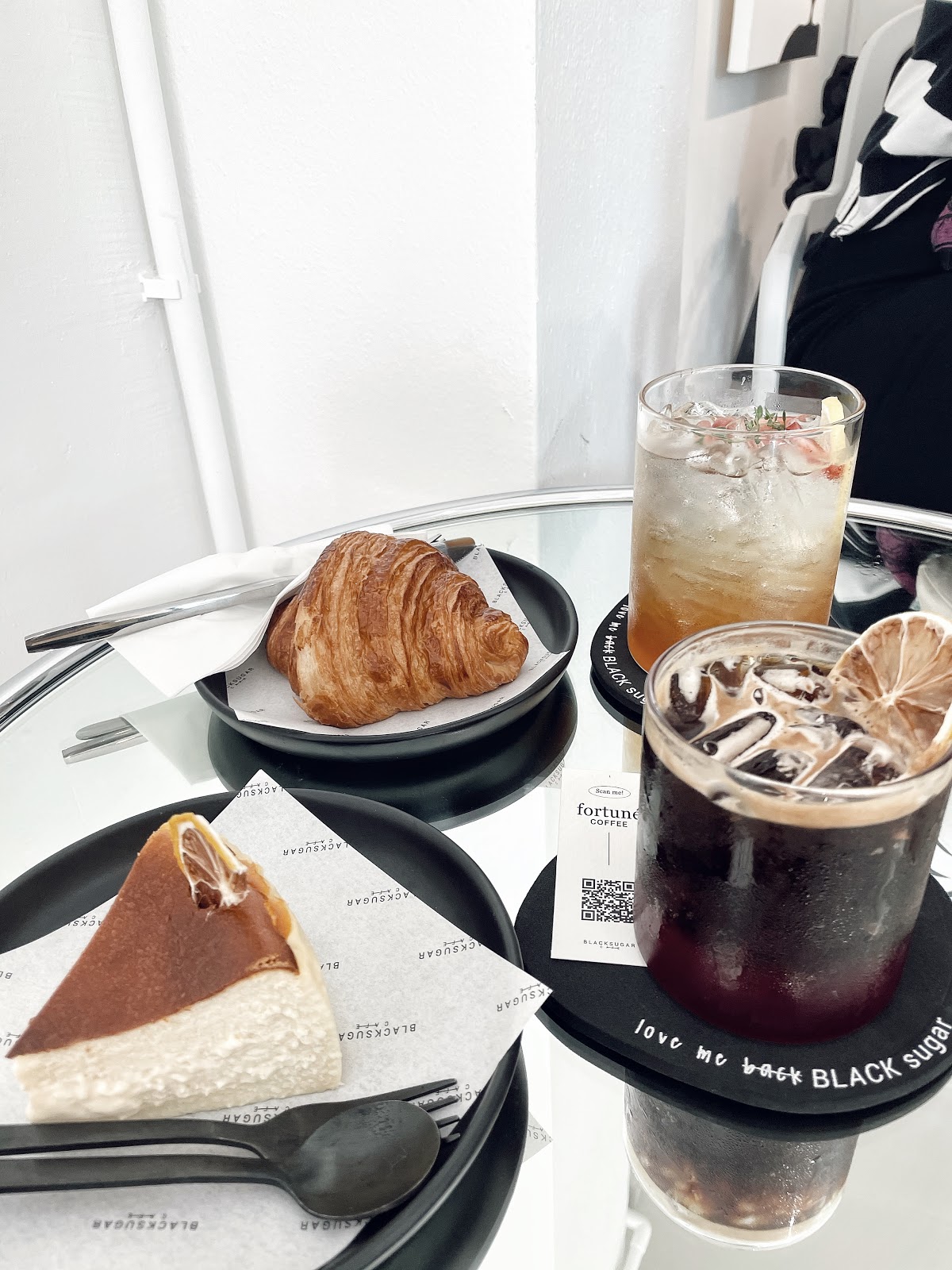 BLACKSUGAR CAFE BKK