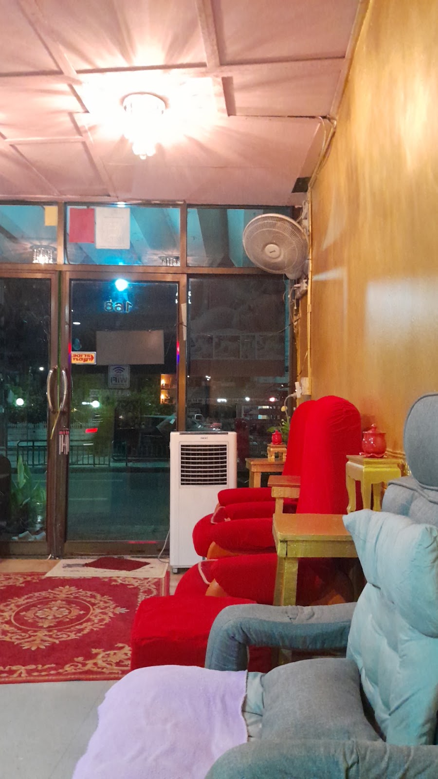 Lung Thai Massage Lung Thai Massage