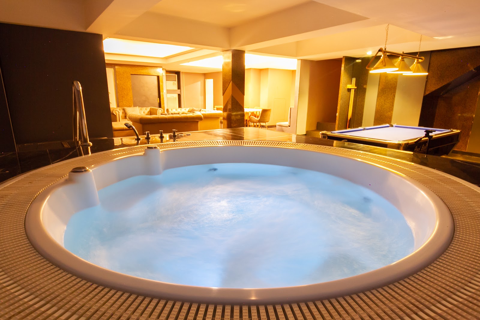 The Lounge Pretty Massage Kaset-Nawamin