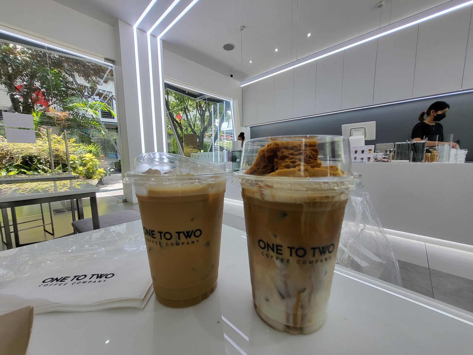 1:2 TOWN IN TOWN (1:2 Bangkok Beer &#8211; Town in Town)