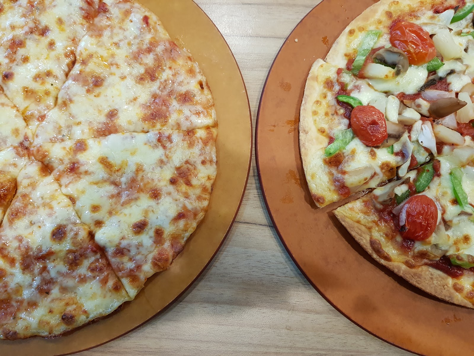 Pizza Hut 1150 (Pizza Hut) Paseo Ladkrabang Branch