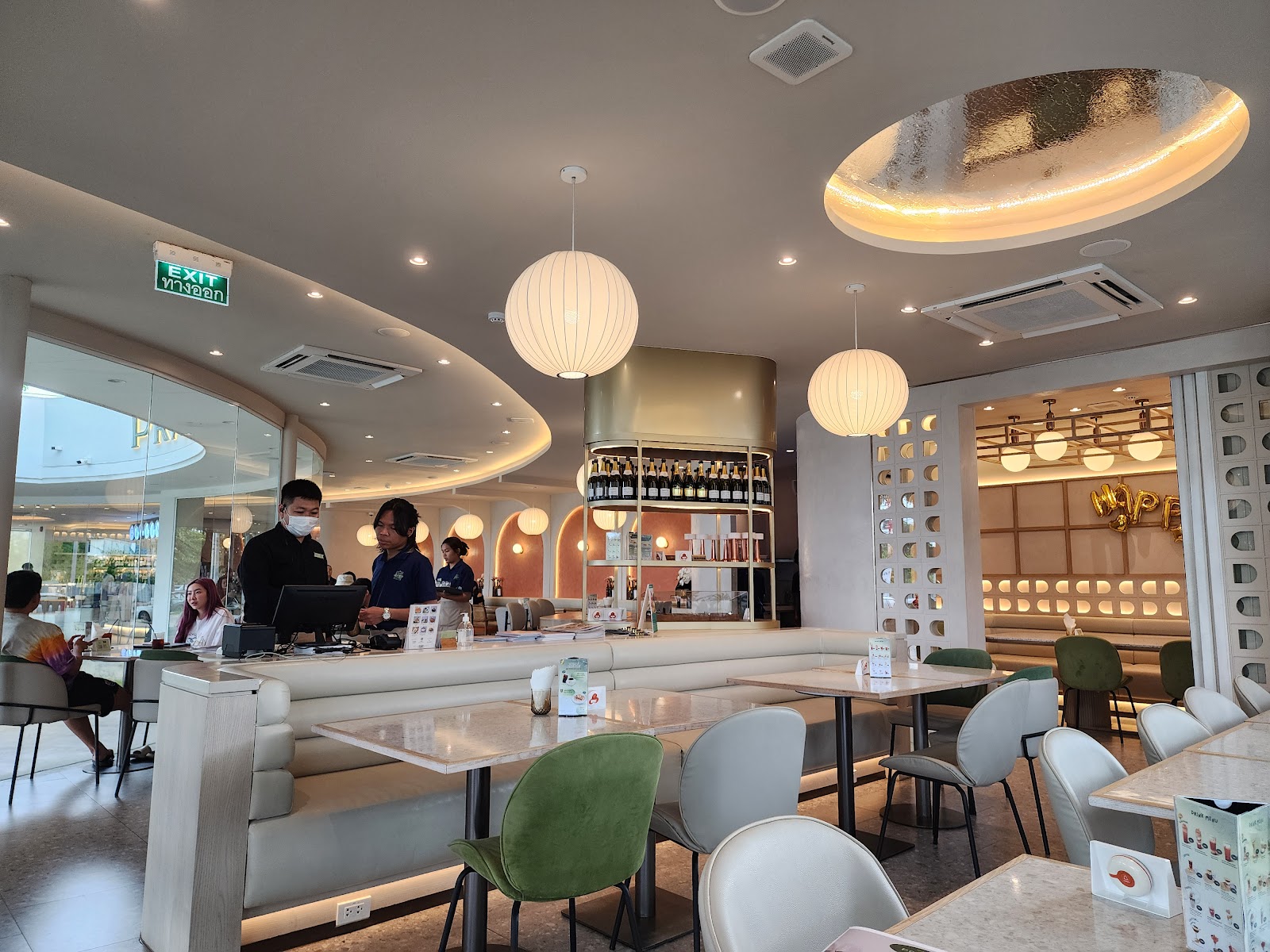 Praline Dining Room Ratchapruek