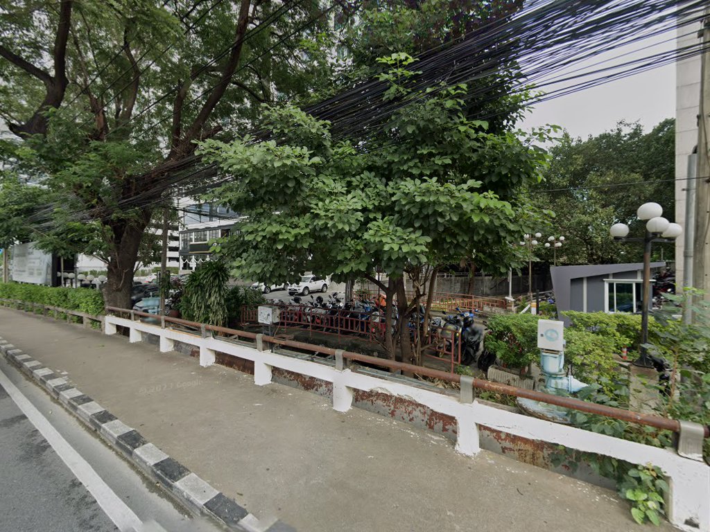 Ruen Kham Restaurant