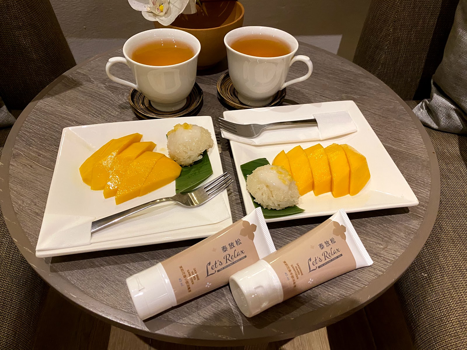 Let’s Relax Spa – Arnoma Grand Bangkok Hotel