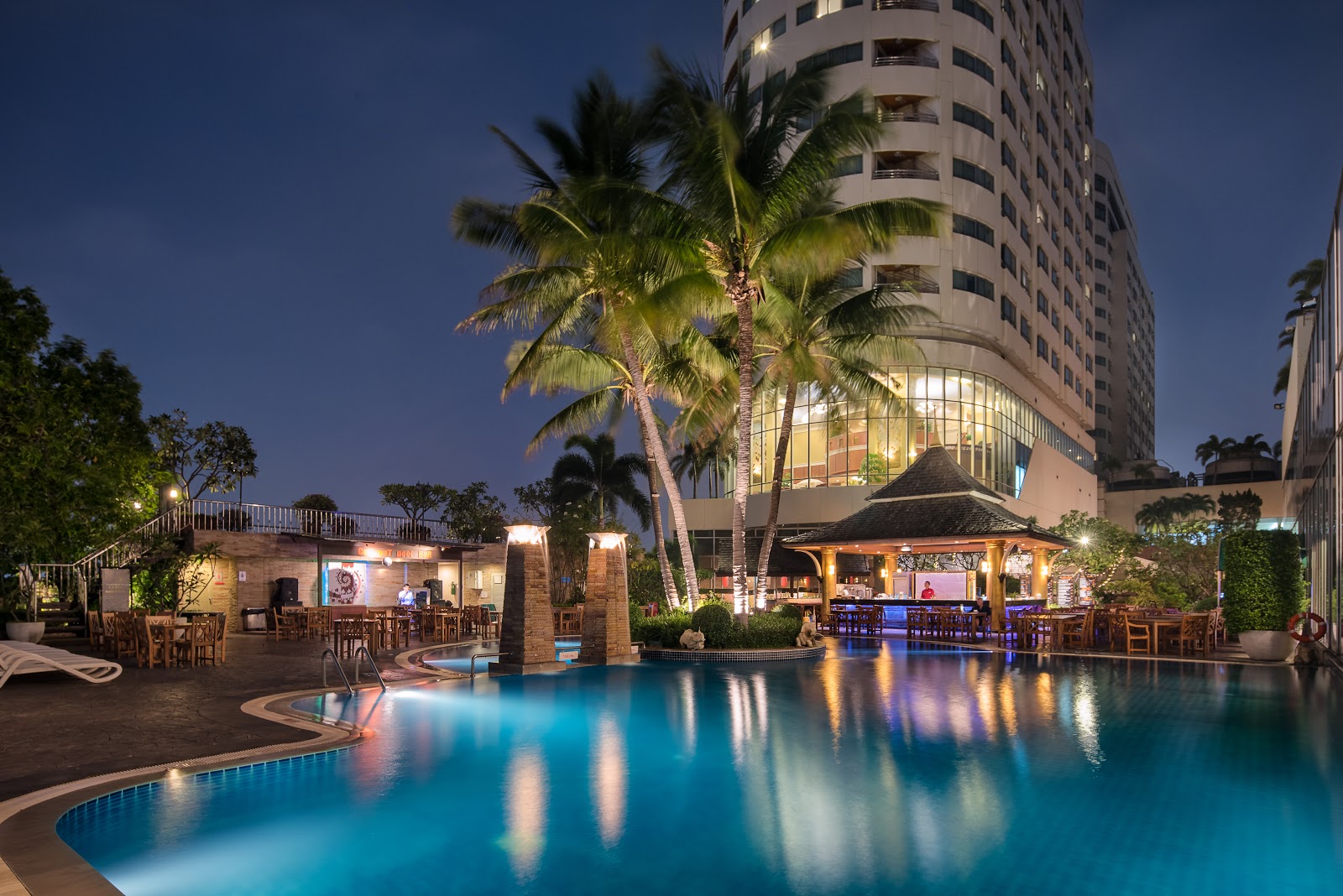 Coconut Pool Bar & Sunset Beer Garden