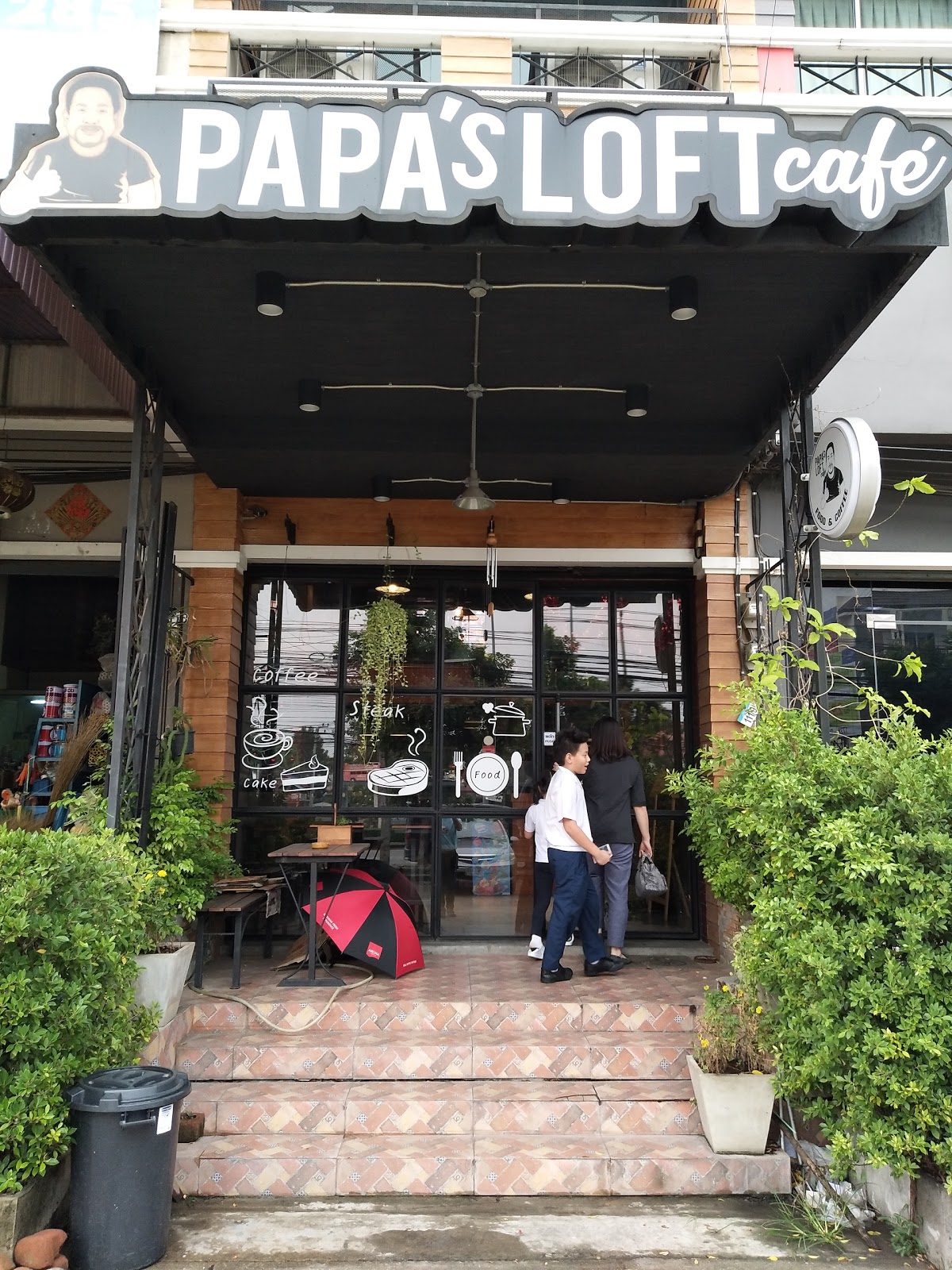 PAPA’s LOFT Cafe