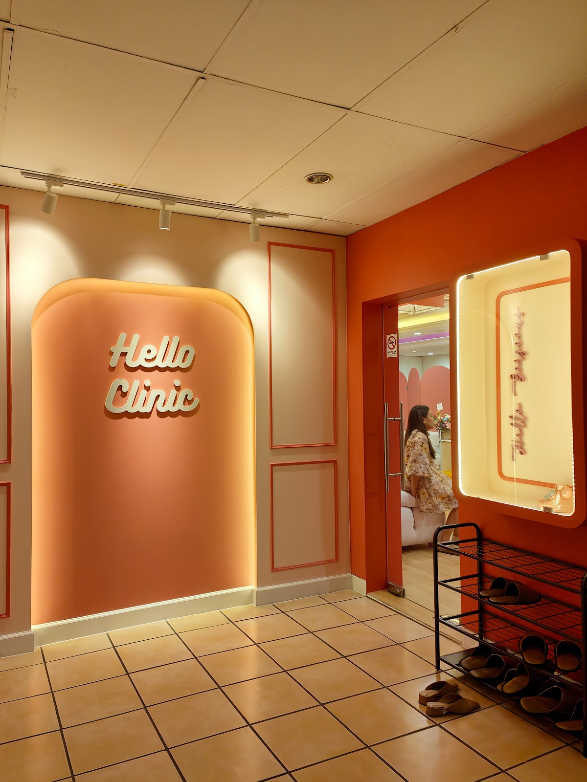 Hello Clinic Chidlom