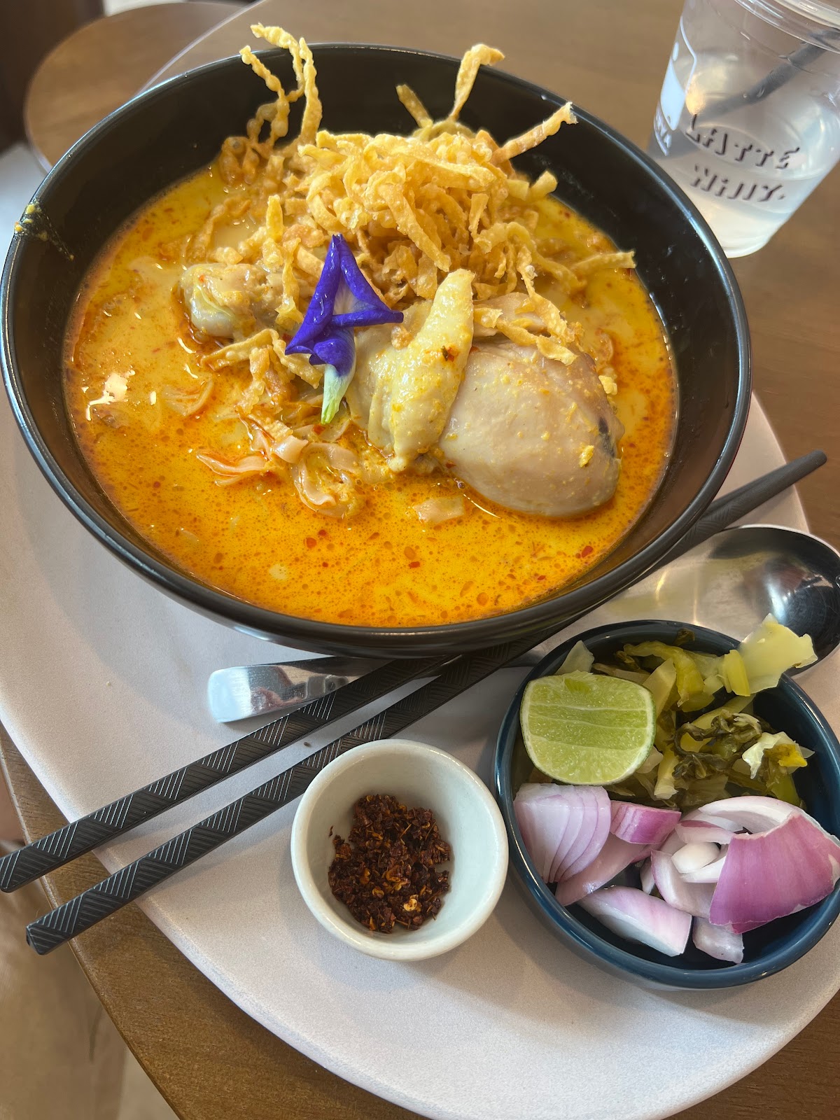 Kinlamkamwan Northern Thai Cafe