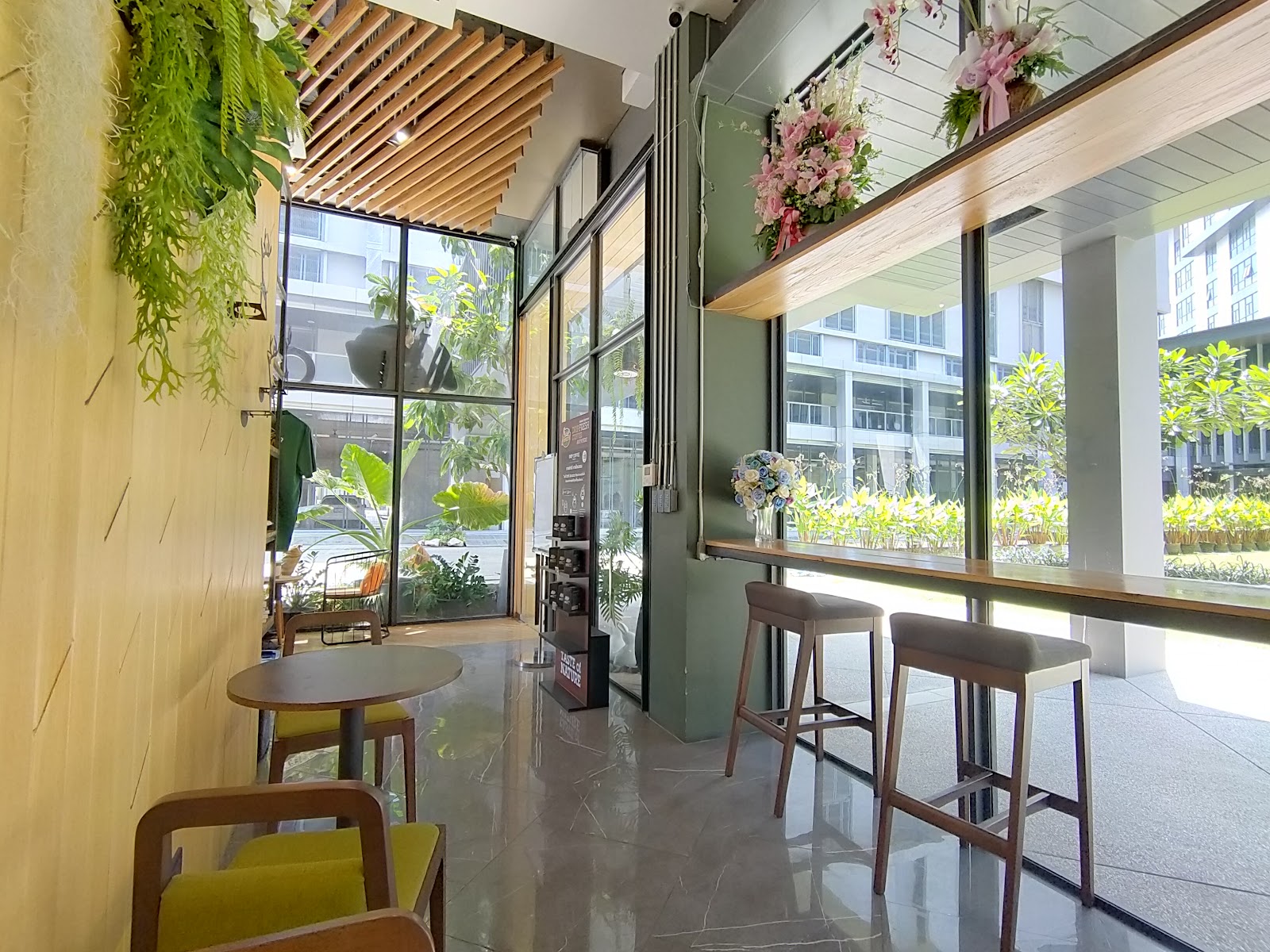 Cafe Amazon – National Telecom Plc.