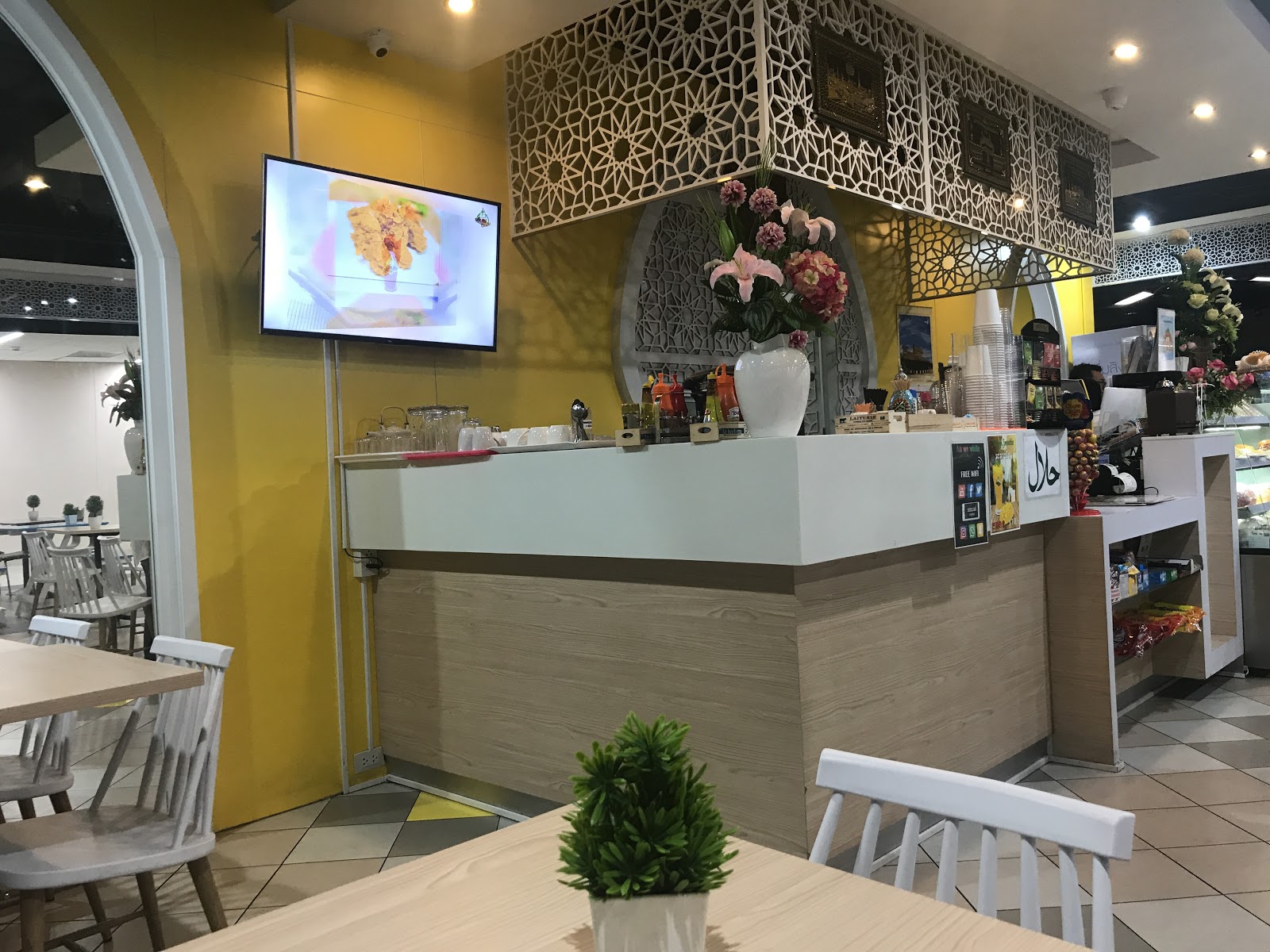 Owee White Coffee