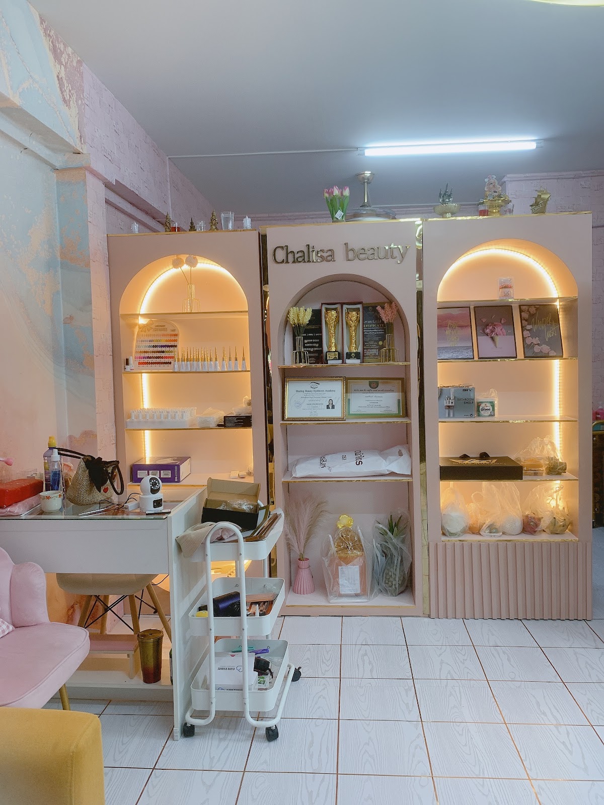 Chalisa Beauty Eyebrow & Salon