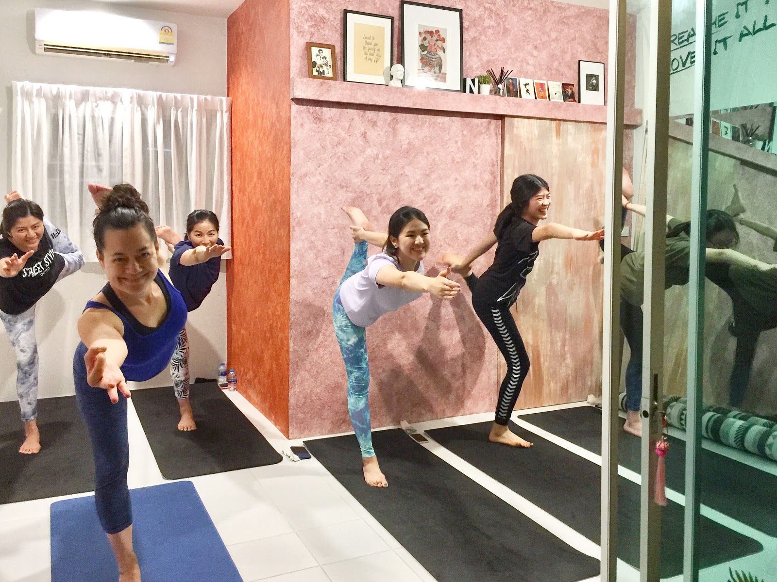 HighNoon The Yoga Practice Pattanakarn 30