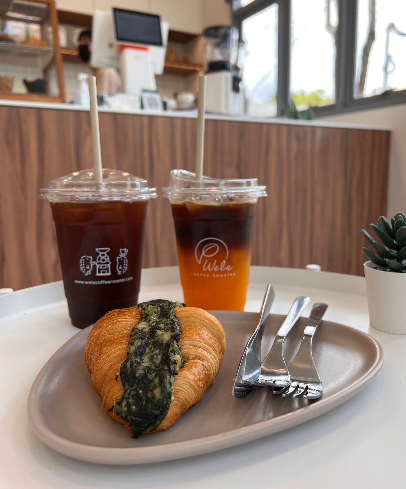 WELA COFFEE ROASTER – Villa De Bua