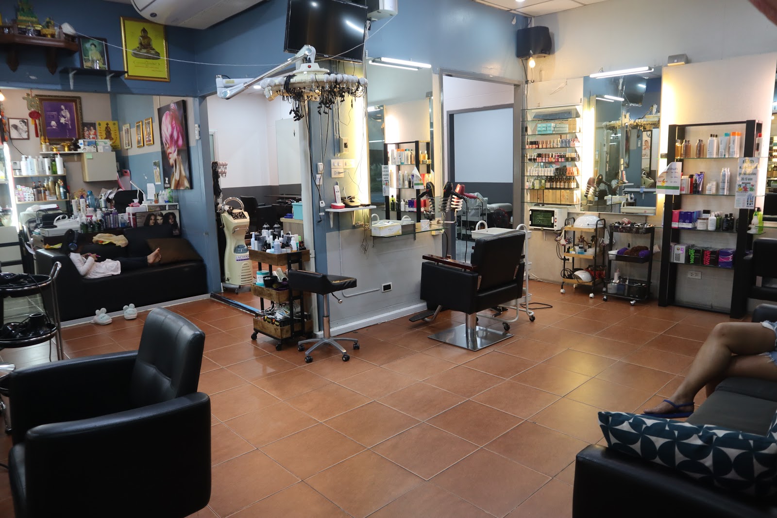 Yui Salon