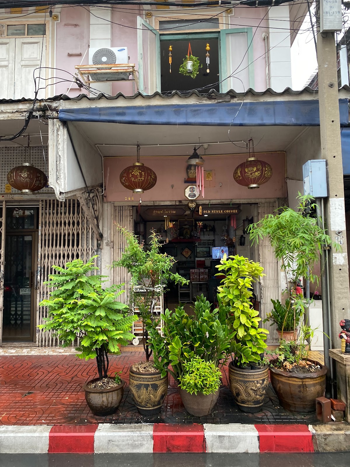 Nanglong Traditional Coffee Salon de Cafe (Nanglong Traditional Grammy)