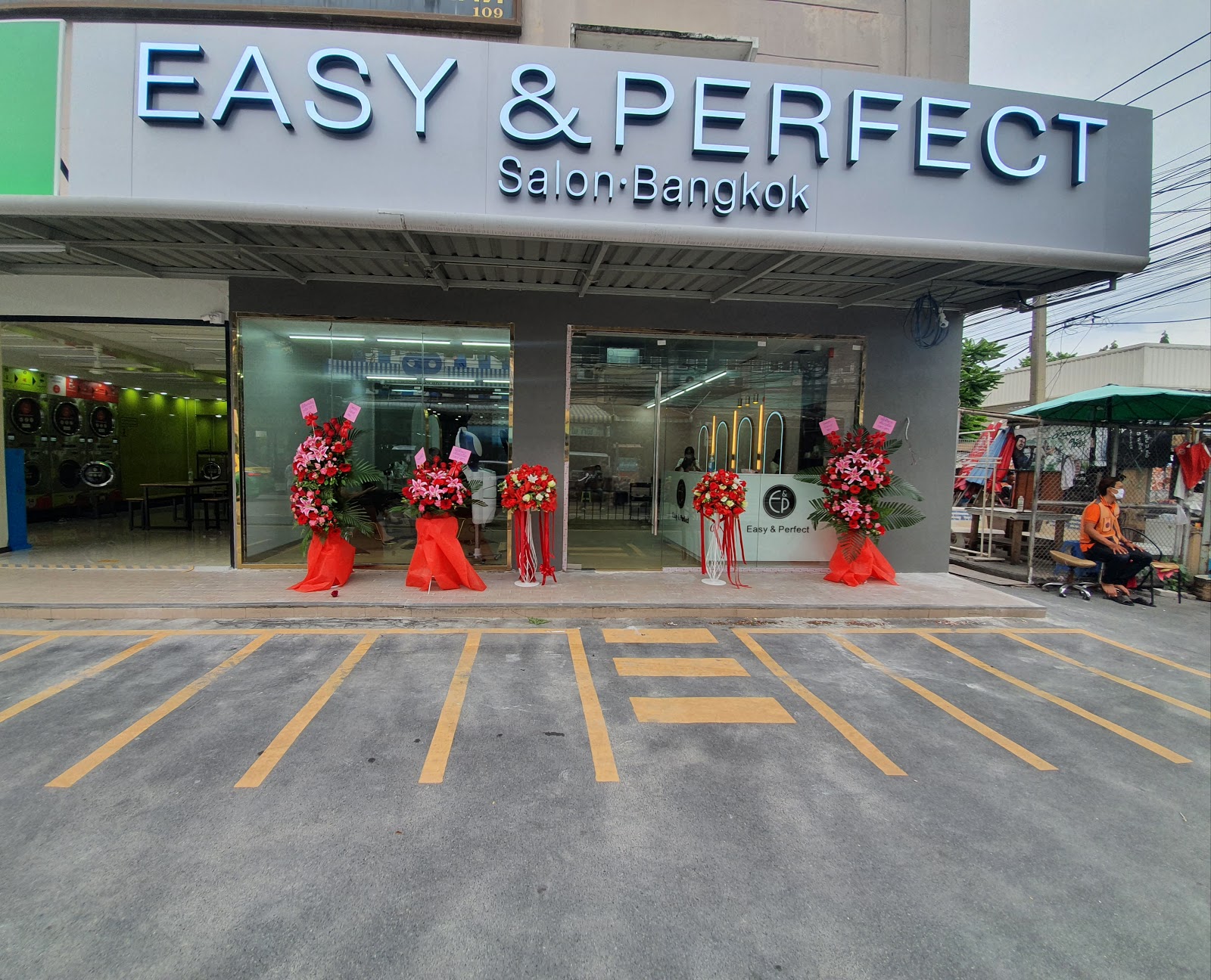 EASY &#038; PERFECT Salon