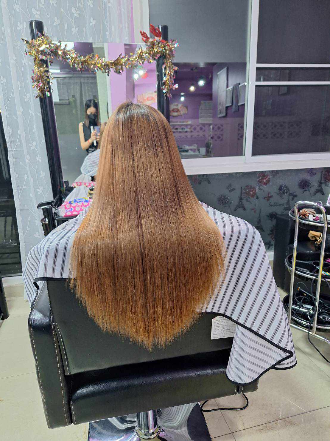 Beauty Salon Purple Color by..lisa