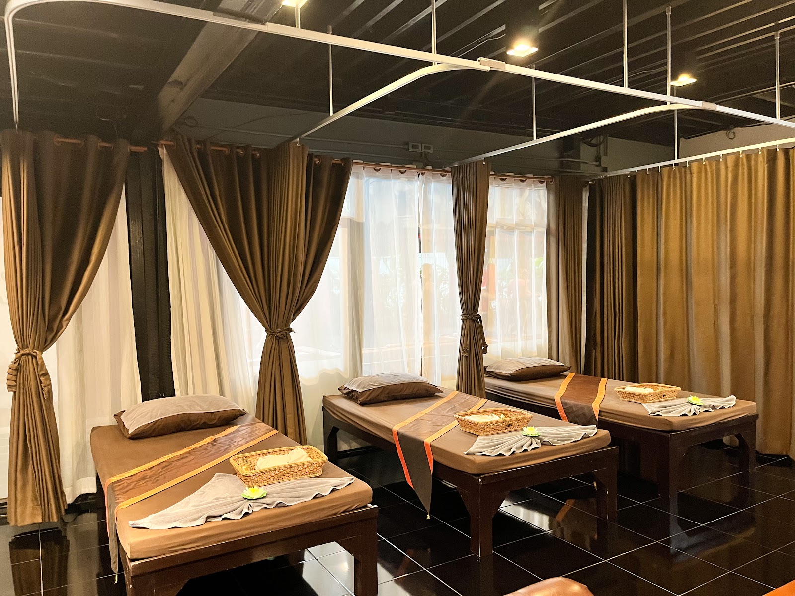 K.P.M Massage & Relax