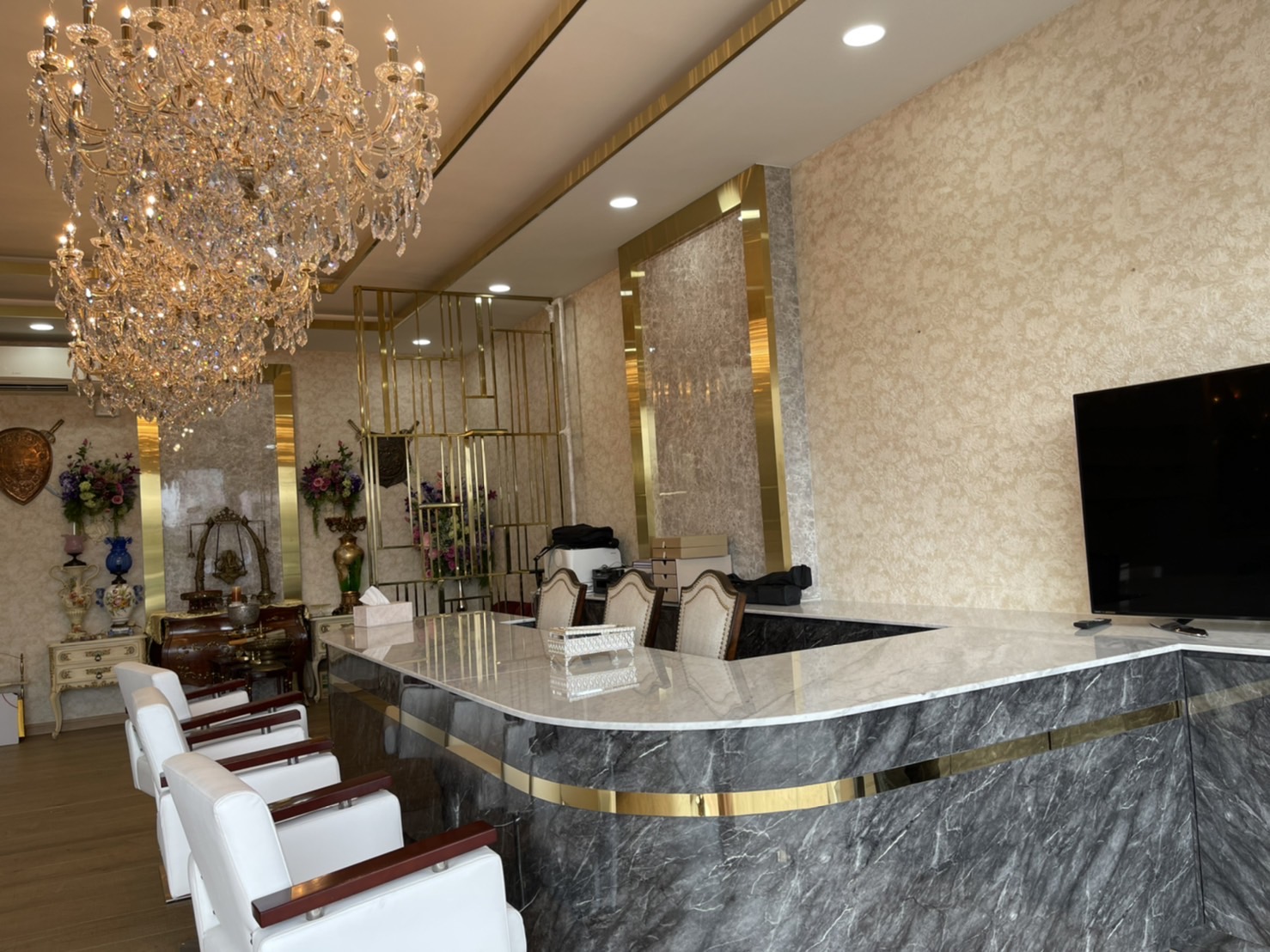 PNB Clinic Aesthetic and Anti-aging Center