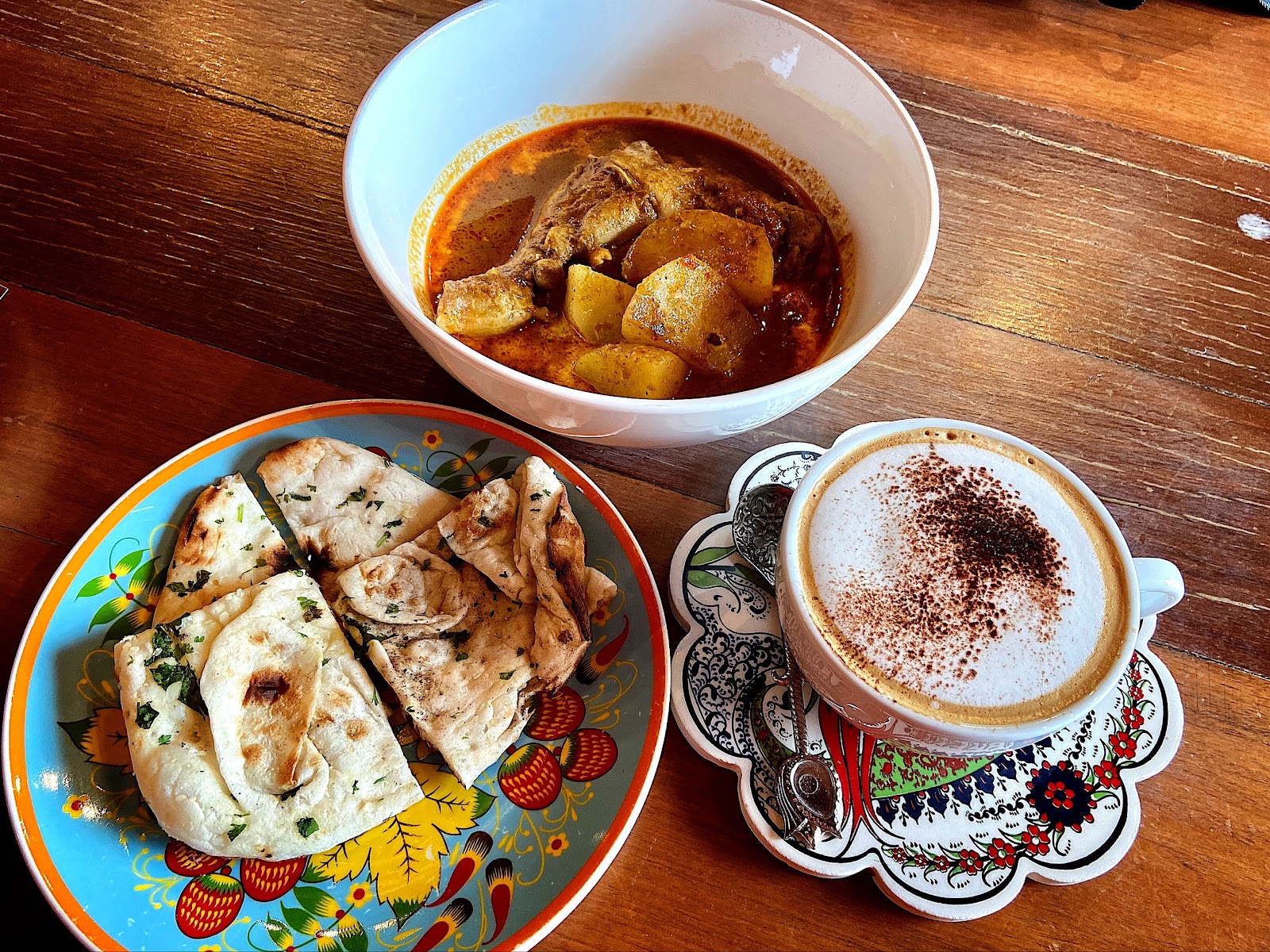 Shakti Cafe & Bistro, Turkish Cafe (enter Taling Chan at Belo Project before reaching Soi Borom 77)