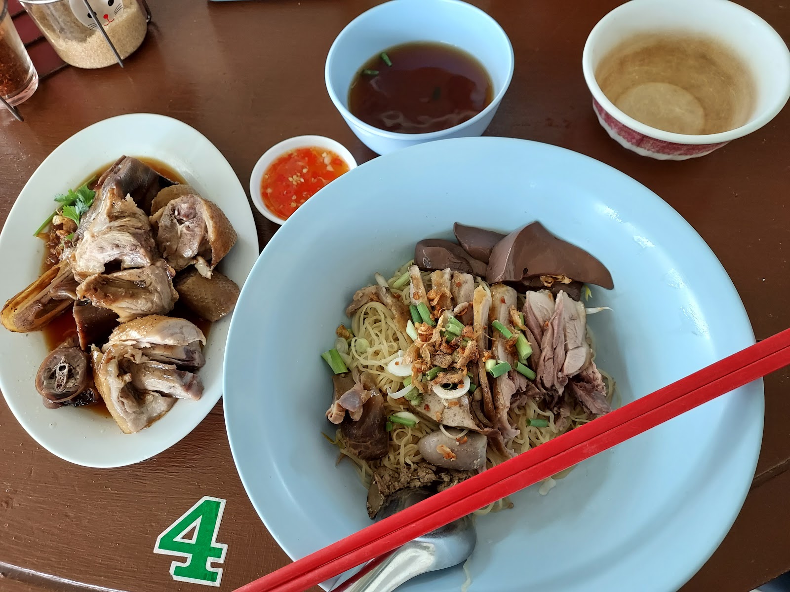 Easy to understand when combined with duck noodles