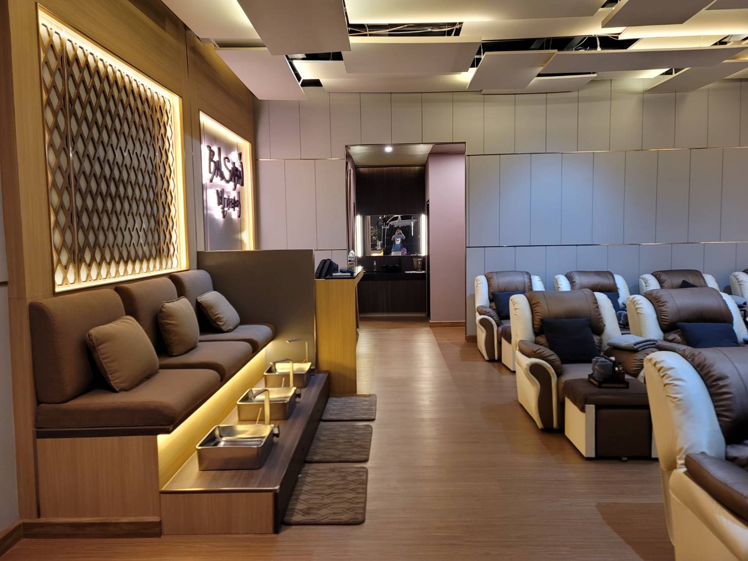 Foot Massage Balsabai