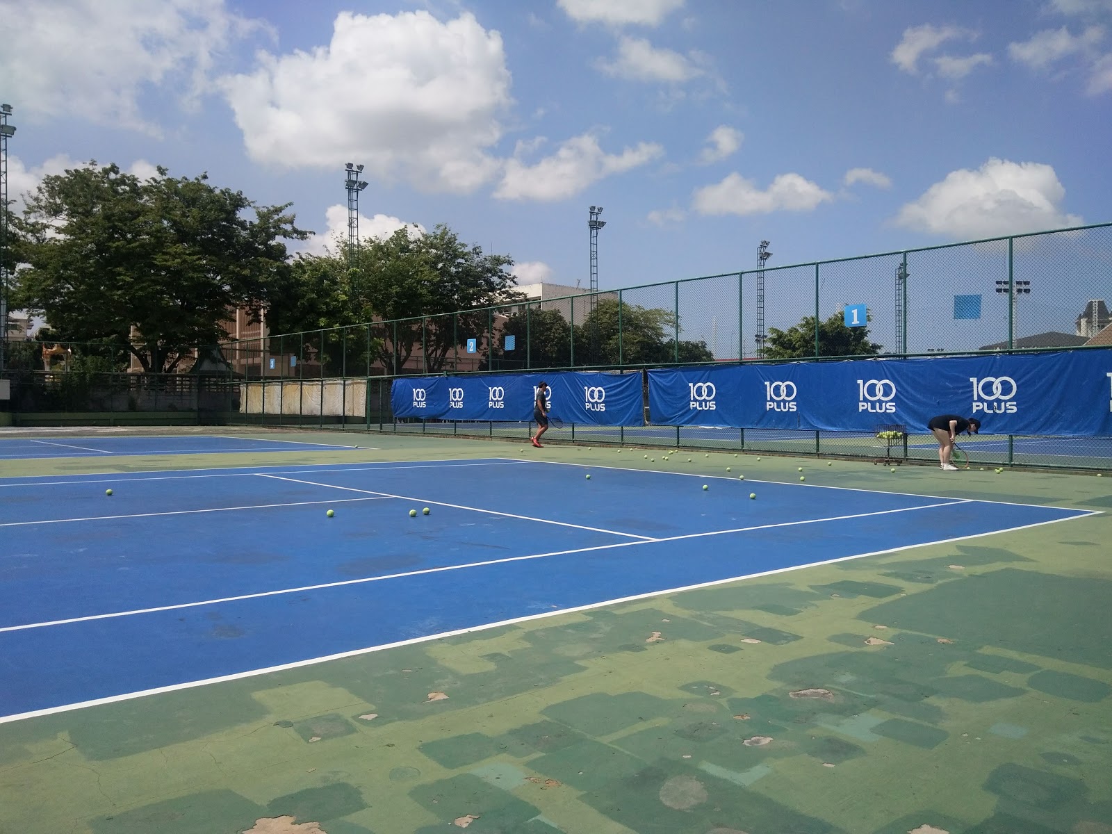 Runsan Tennis Court