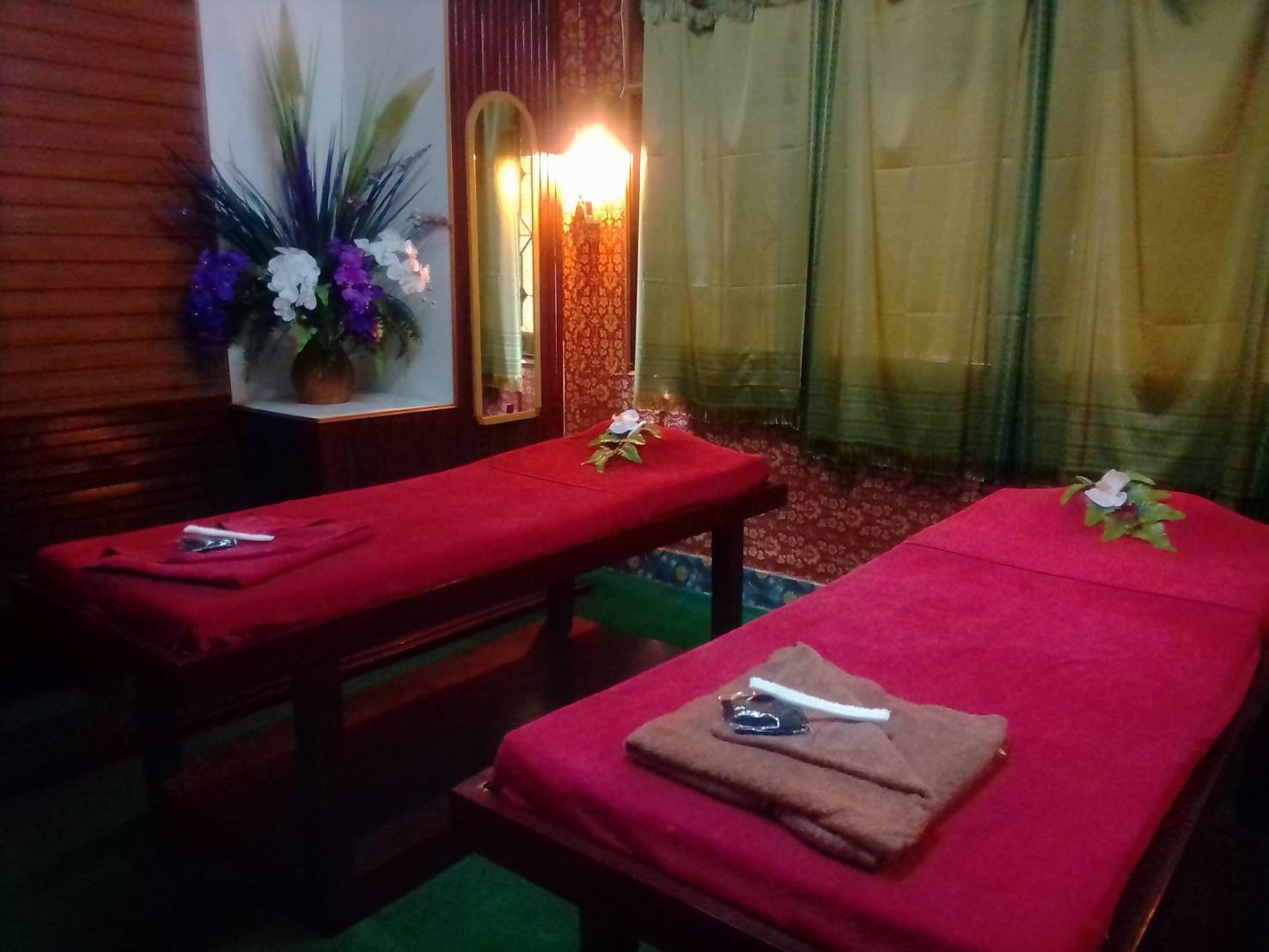 Massage 2 (Rembap Shop 1)