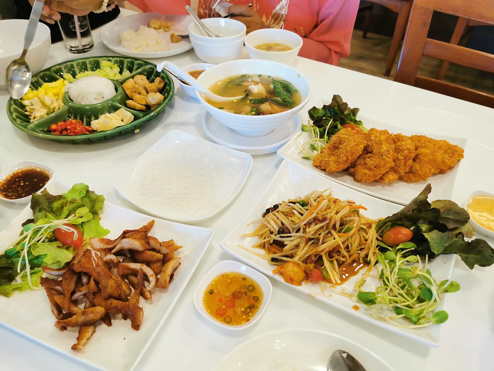 Chokchai Namnoen Branch 5