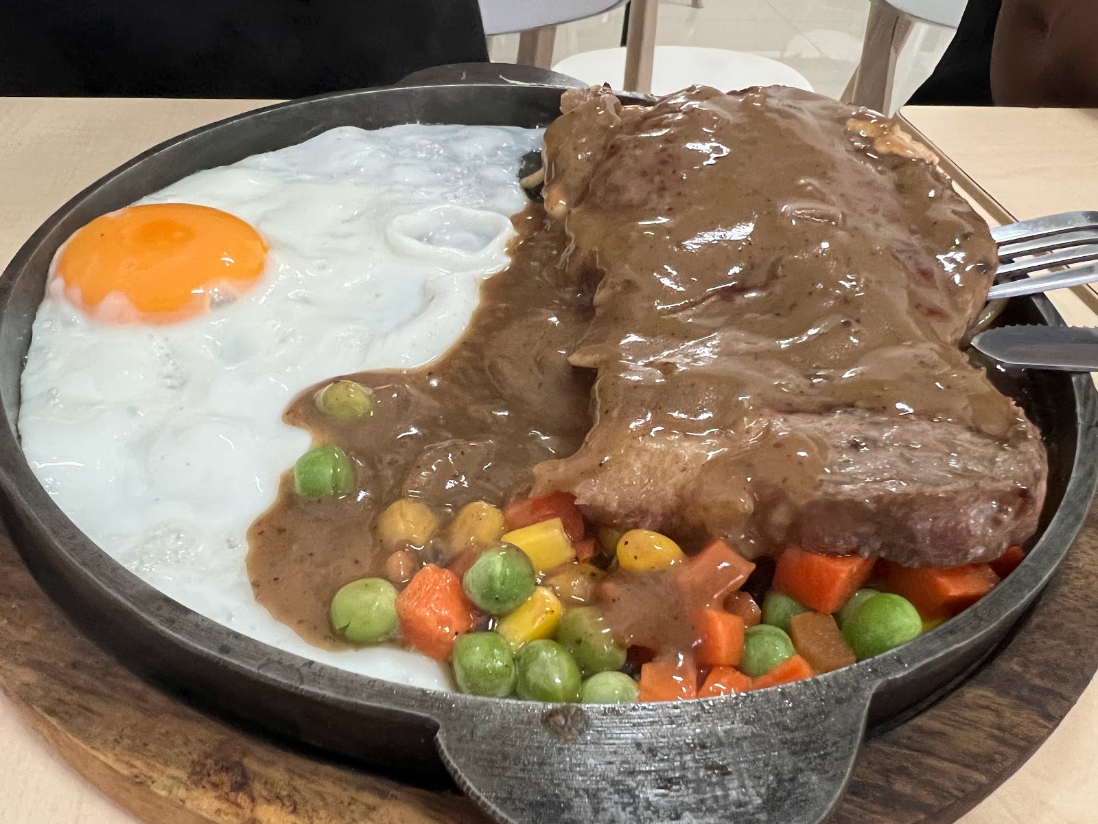 Taiwanese-style hot steak “Marlon”