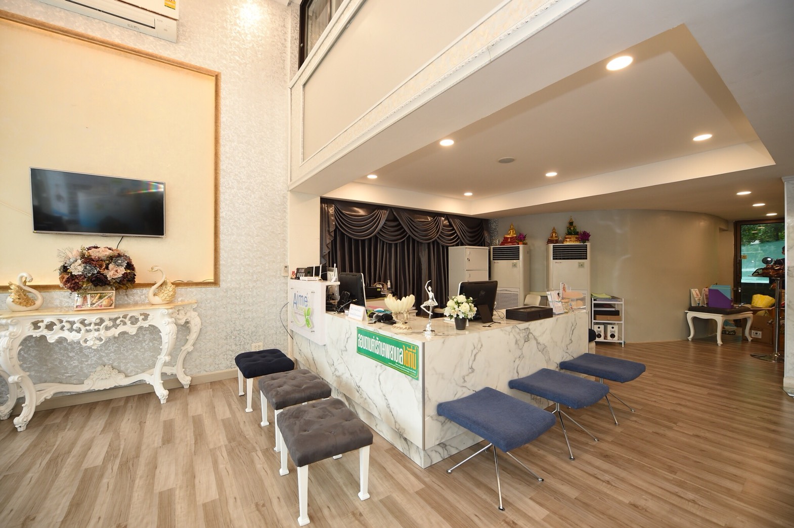 Vira Clinic Ladprao Wanghin 38