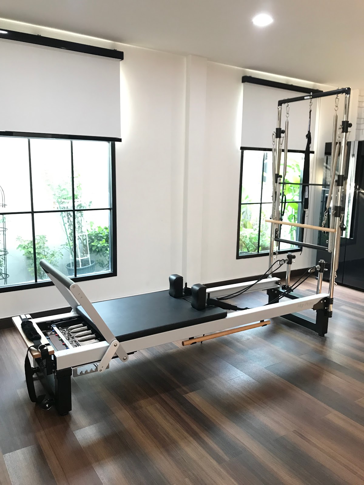 209 Pilates & Yoga House