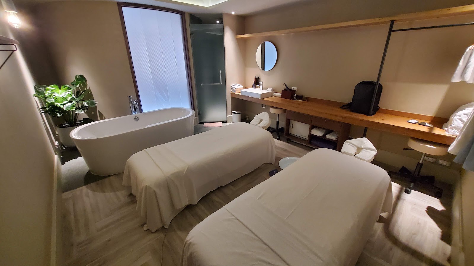 Calm in the City (Ploenchit)