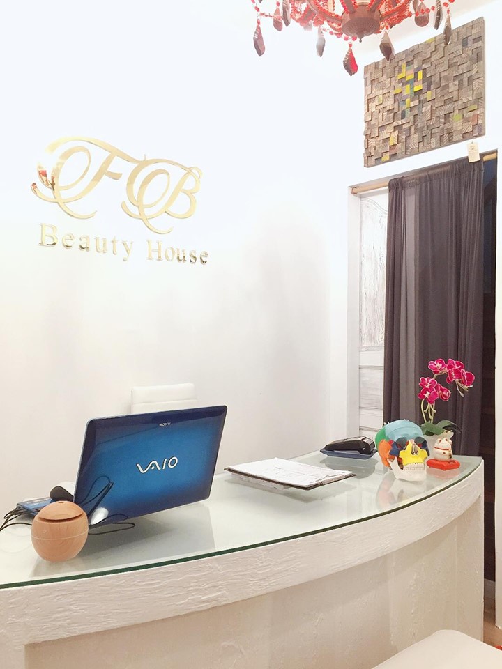 Facial and body beauty therapy