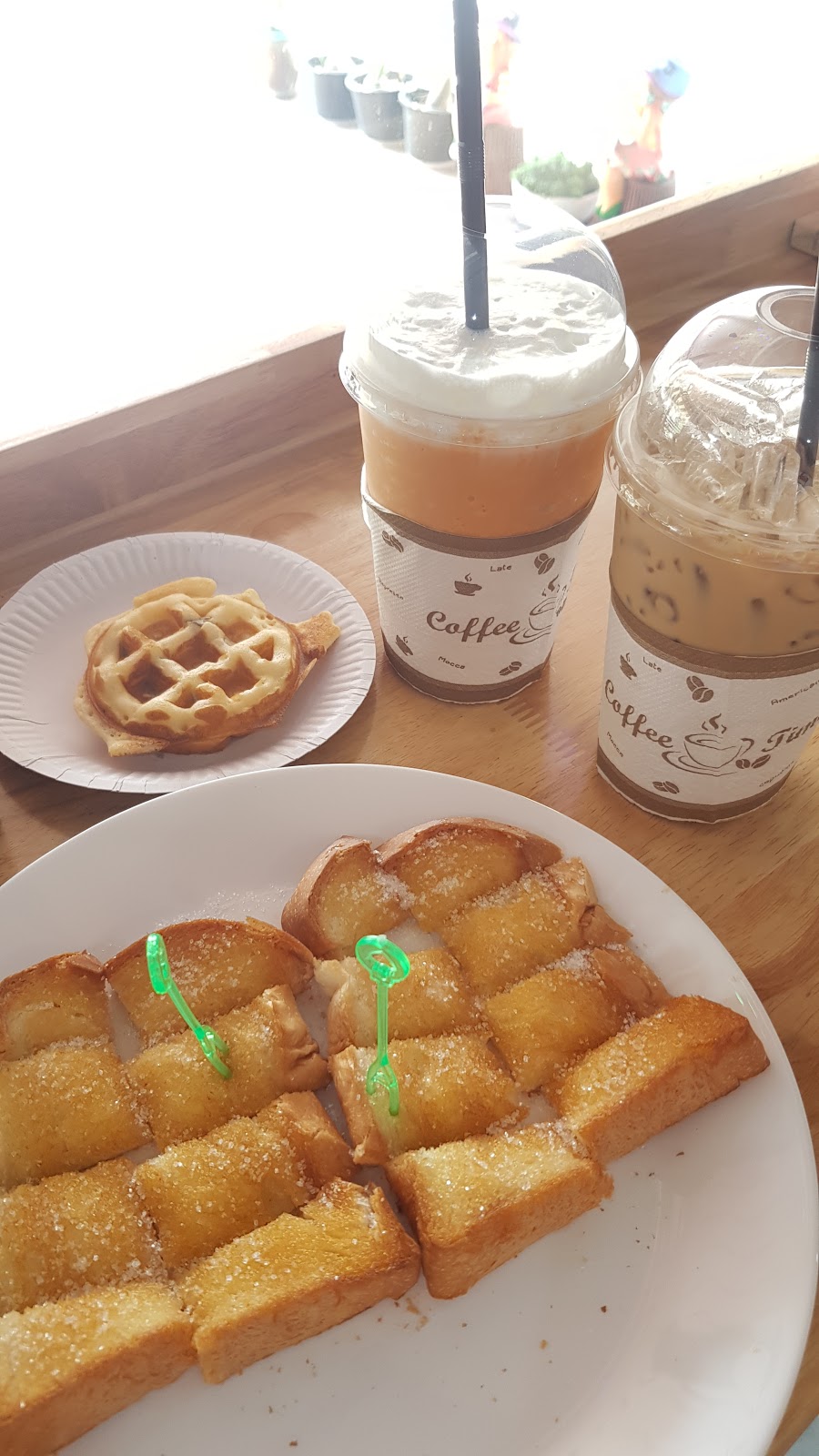 Baan Mae Coffee